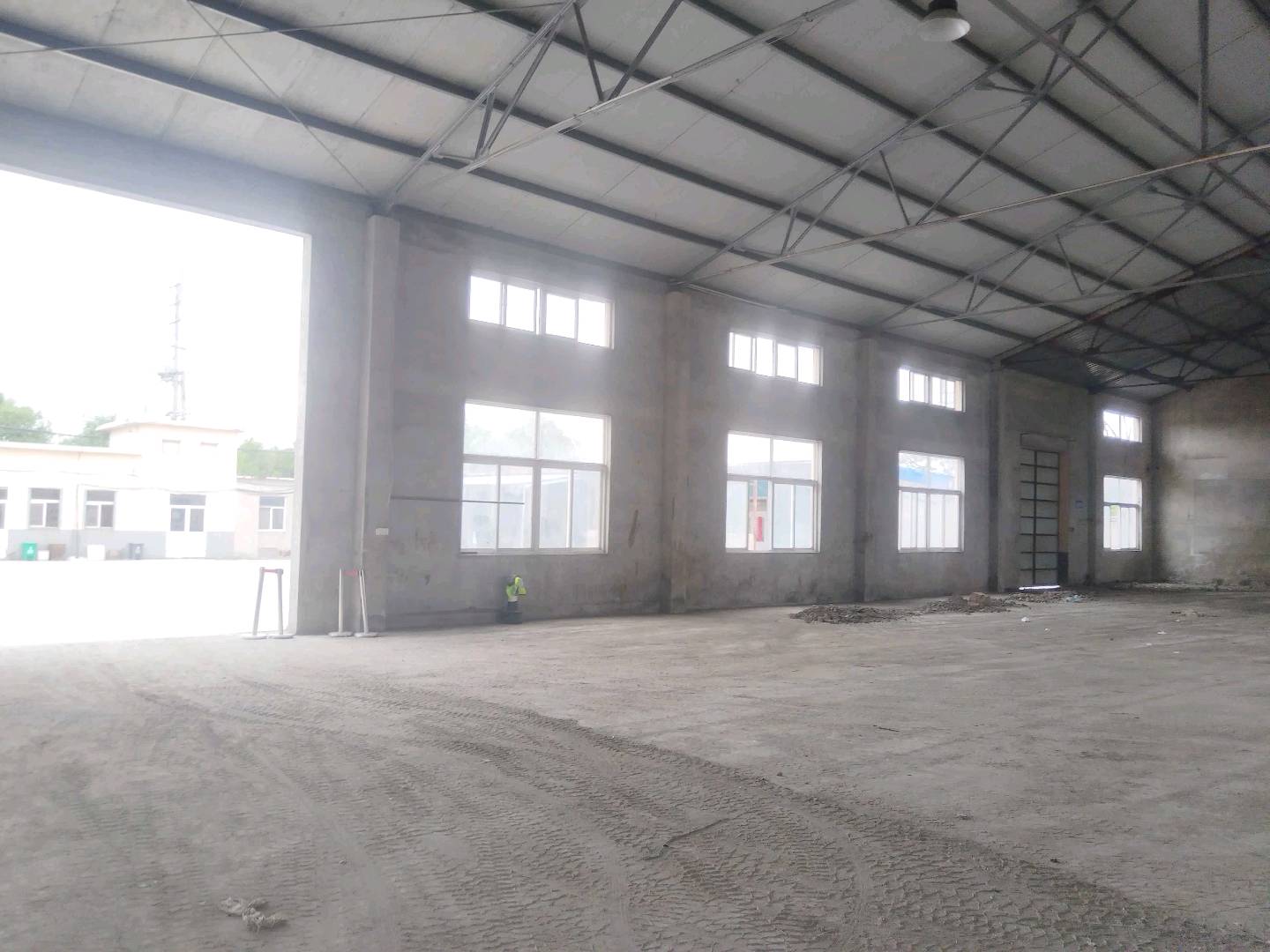 吴中区胜浦街道1000㎡门窗加工厂房成交