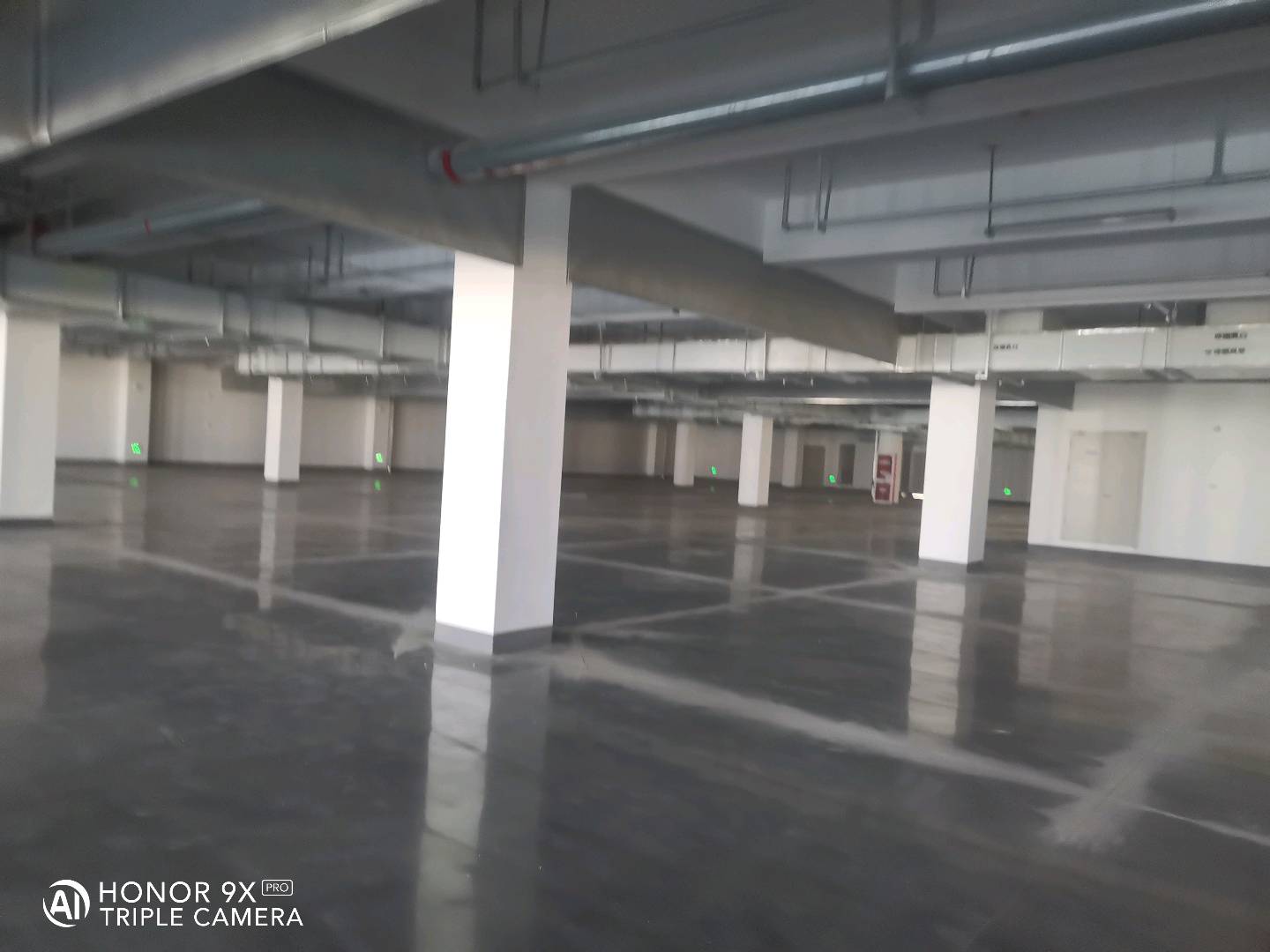 助力某贸易谷里 2000㎡丙二类仓库成功落地
